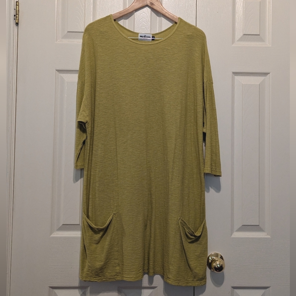 GUC lime green Motion tunic